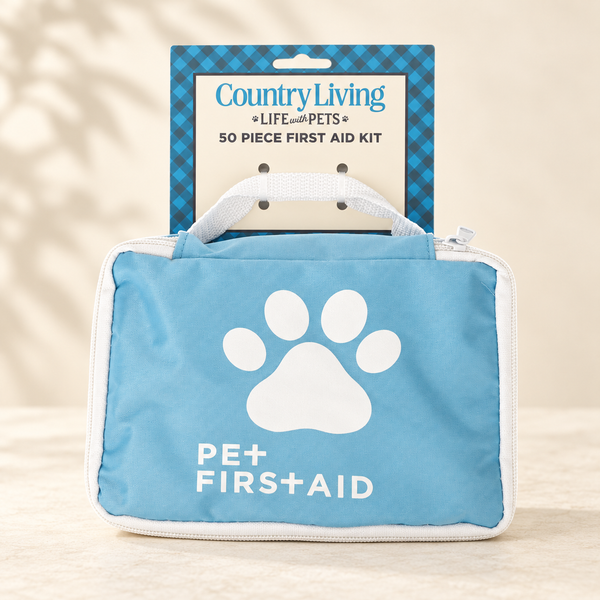 country-living-50-piece-pet-travel-first-aid-kit_back_04